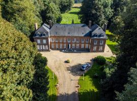 Chateau De Grosfy: Hugleville-en-Caux şehrinde bir kiralık tatil yeri