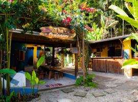 Sintonia Surf Hostel e Bar, hotel i Ubatuba