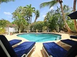 Pavilion Villa by Bluescape