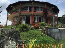 Casa Redonda, guest house in Suaita