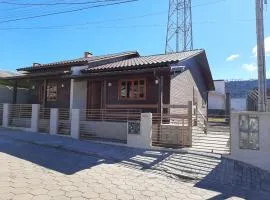 Águia Dourada Hospedagem Casa 02