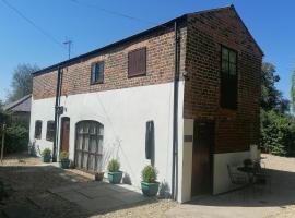 The Barn, hotel with parking in Long Sutton