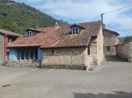 Casa Rural El Amparuco, lantligt boende i Treceño