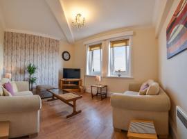 The Whitby Prospect, large apartment with stunning views, 2 mins from beach, hotel v destinaci Whitby