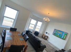 Coast View Apartments, hotel in Whitley Bay