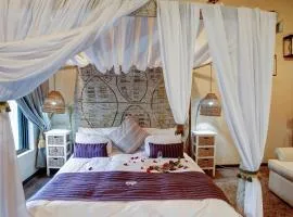 Bedrock Honeymoon Studio En-suite