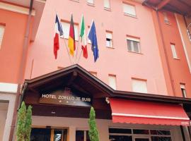 Albergo Zoello Je Suis, 3-hviezdičkový hotel v destinácii Castelvetro di Modena