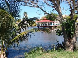 Natural Beauty by the Beach, holiday rental in Dorado