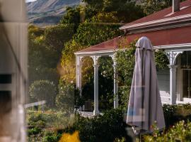 Cape South Estate - International award-winning country estate with Pacific views, hotel con spa en Havelock North