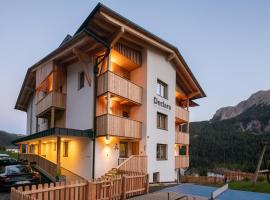 Declara B&B and apartaments, hotel a Colfosco