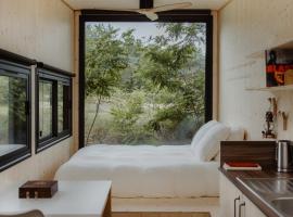 Parenthèse, hotel v destinaci Chambon-la-Forêt