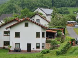 Eifel Ferienwohnung Dahmen, appartamento a Gerolstein