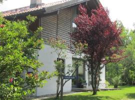 Ferienwohnung Riesinger, hotel con estacionamiento en Frasdorf