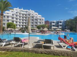 Private Apartment 150 HG Tenerife Sur, hotel en Los Cristianos