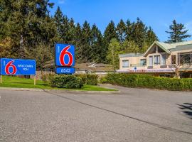 Motel 6 Surrey, Bc, hotel v destinaci Surrey