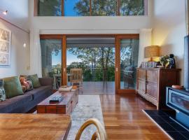 Taman Sari Sunshine Coast Romantic Pet-Friendly Hinterland Retreat