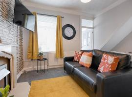 Crymlyn Accommodation - TV in Every Bedroom!, budgethotel i Swansea
