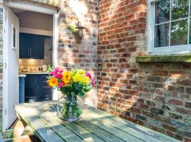 Middlethorpe Manor - No1 Relax and Unwind, vacation home in York