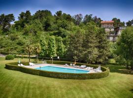 Chic and Freak Como, hotel v destinaci Como