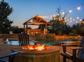 Cedar Creek Ranch-Pool, Lrg Grp, Minutes from Lake