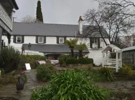 Old Colony Inn