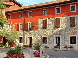 Hotel Locanda Al Pomo d'Oro, hotel em Cividale del Friuli