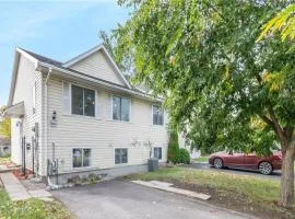 Ottawa airport guesthouse