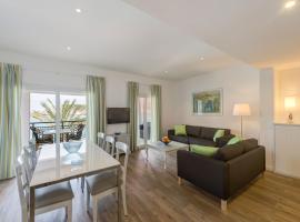 Lili Apartments – hotel z parkingiem w mieście Port de Soller