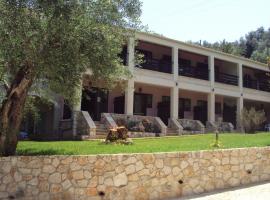 Medusa Lux Apartments, hotel u gradu Liapades