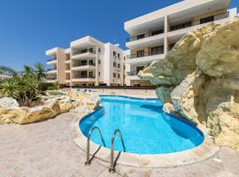 Mediterranean Sunrise Complex, hotel v destinaci Voroklini