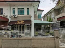 G Fortune Guest House Victoria Green, hotel en George Town
