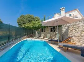Holiday Home Villa Lancin by Interhome