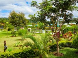 Andasibe Lemurs Lodge, hotel near Analamazoatra Reserve, Andasibe