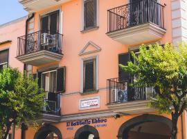 Palazzo dei Lari, hotel en Scafati