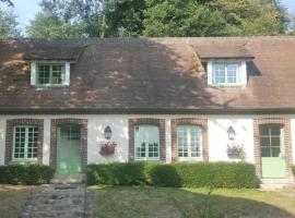 CHAMBRE D'HOTE AU MOULIN DE LONGUEIL, bed & breakfast a Longueil