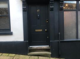 Former 16th Century Inn - In the heart of Macclesfield, gateway to the Peaks, apartemen di Macclesfield