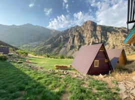 Elegis Village Resort, hotel v destinaci Yeghegis