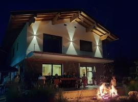 Ferienwohnung Silbernagel, zelfstandige accommodatie in K&ouml;ssen