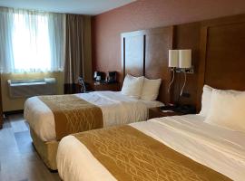 Ramada by Wyndham New York Times Square West, hotel near Times Square, New York