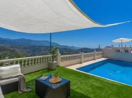 Cortijo Nieves Torrox by Ruralidays