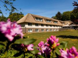 Landhuis Hotel de Herikerberg, готель у місті Маркело