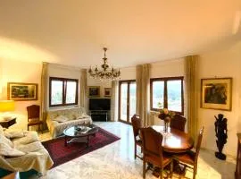 Appartamento centralissimo con vista sulla città