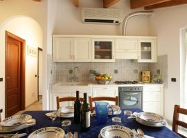 Appartamenti In Piazzetta, hotel in Deiva Marina