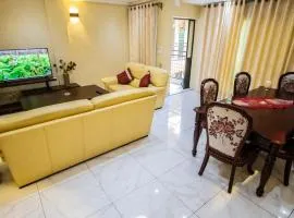 Residence Le Bonheur - 2 Bed Apartment by Douala Mall/Airport