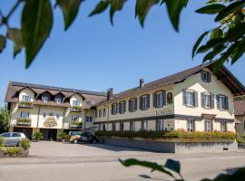 Landgasthof & Brauerei Löwen Sasbach, hótel með bílastæði í Sasbach in der Ortenau