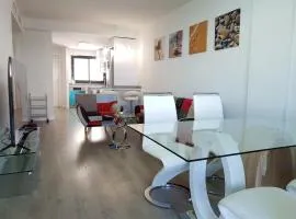 Boutique apartment near the beach, 1 Gbps Wi-Fi