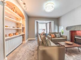 The Old Stamp House Apartment- Central Village Location Rooms Priced Based on Number of Guests, apartmán v destinaci Ambleside