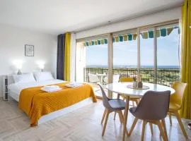 Cannes Marina suite vue mer