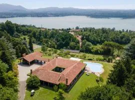 Tenuta di Eupilio 18, Emma Villas