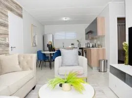 LuxAid Apartment